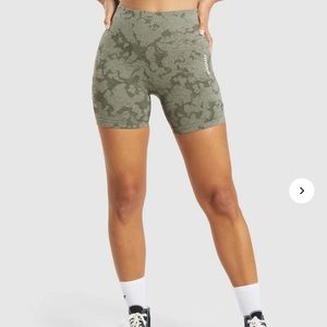 Gymshark adapt camo seamless shorts. Size M